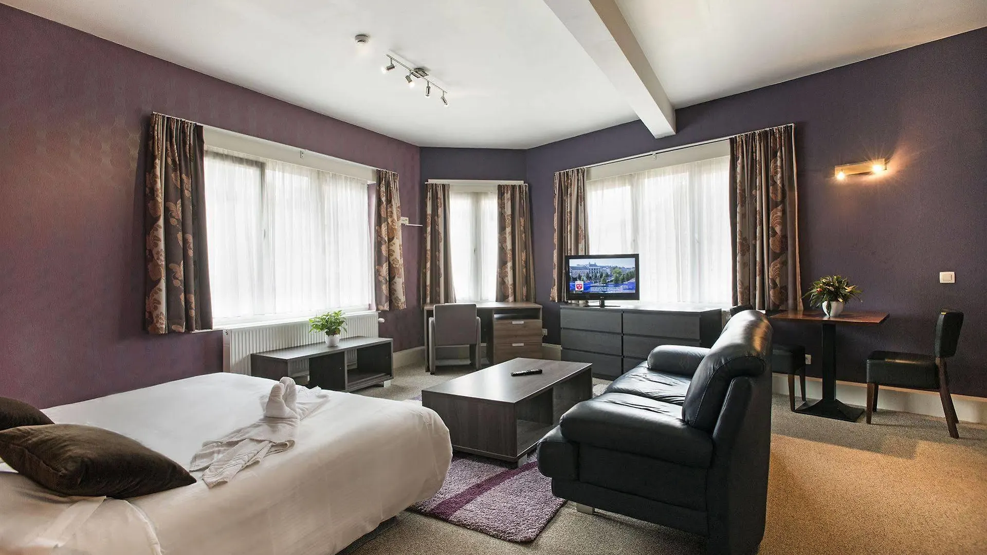 Hotel Cathedral Gent Centrum 3*, Ghent